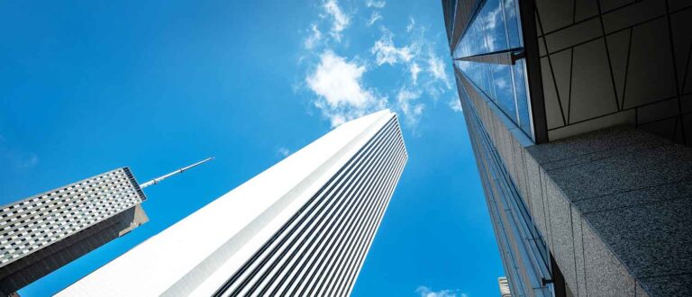 chicago 1500x645 1 768x330